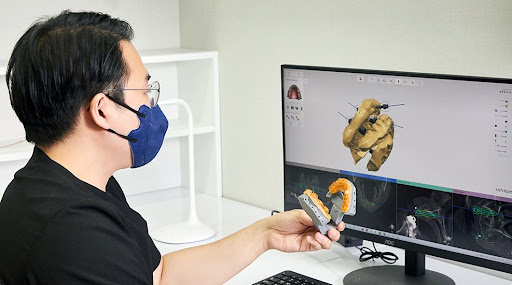 천안시 치아교정과 불당본점 서울비디치과의원의 임플란트 전문 진료